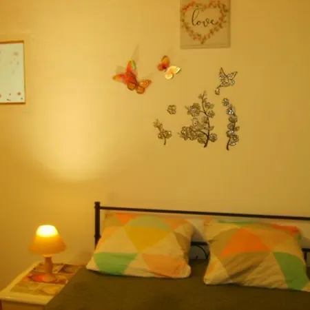 度假居 Dans Un Village Medieval